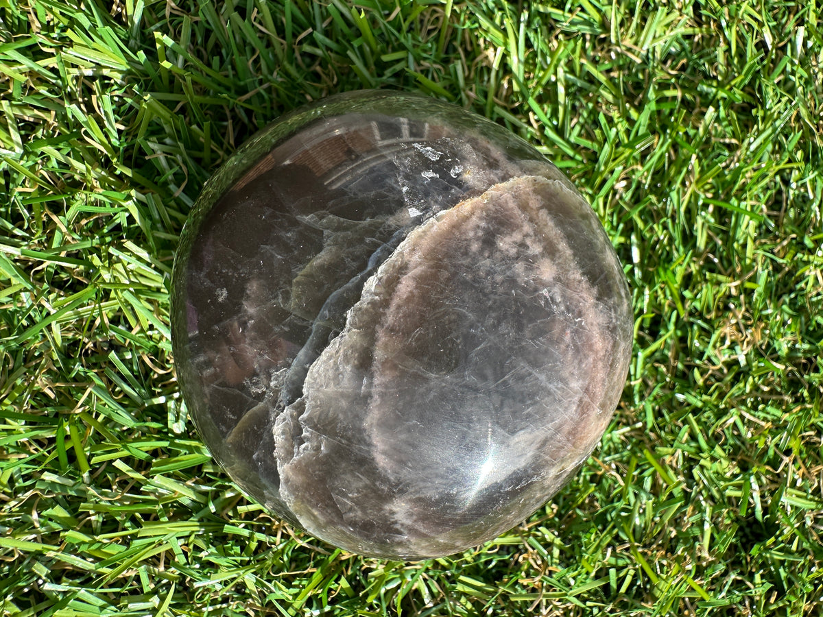 Moonstone Black Palm Stones