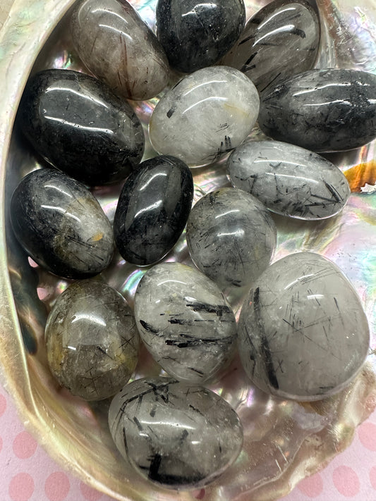 Tourmaline Black In Quartz Tumble Stones