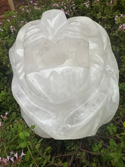 Quartz Lion's Head Hand-carved - Fierce Elegance!
