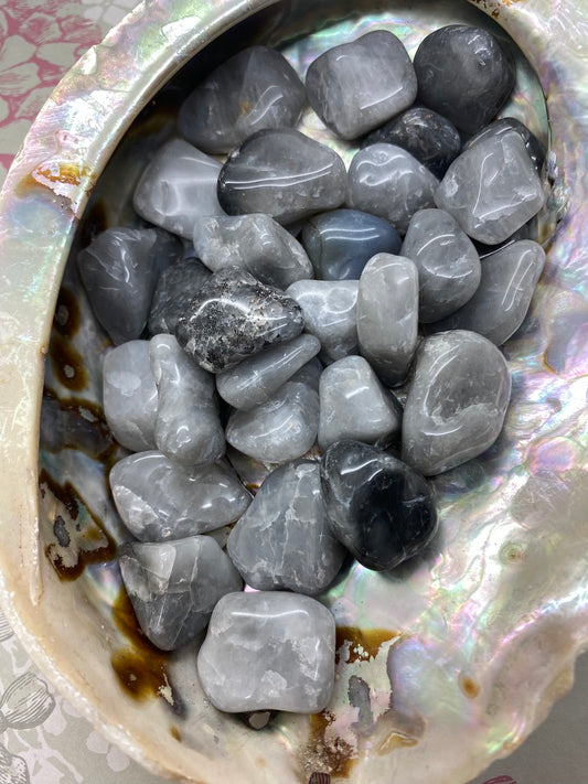 Tremolite Tumble Stones