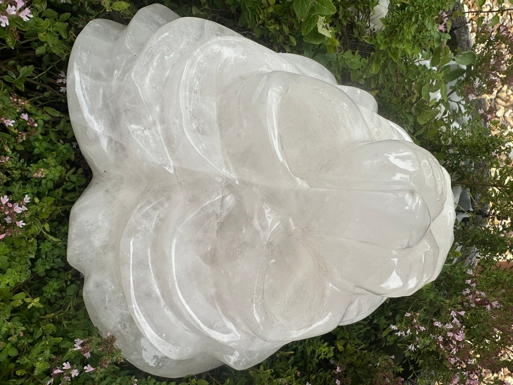 Quartz Lion's Head Hand-carved - Fierce Elegance!