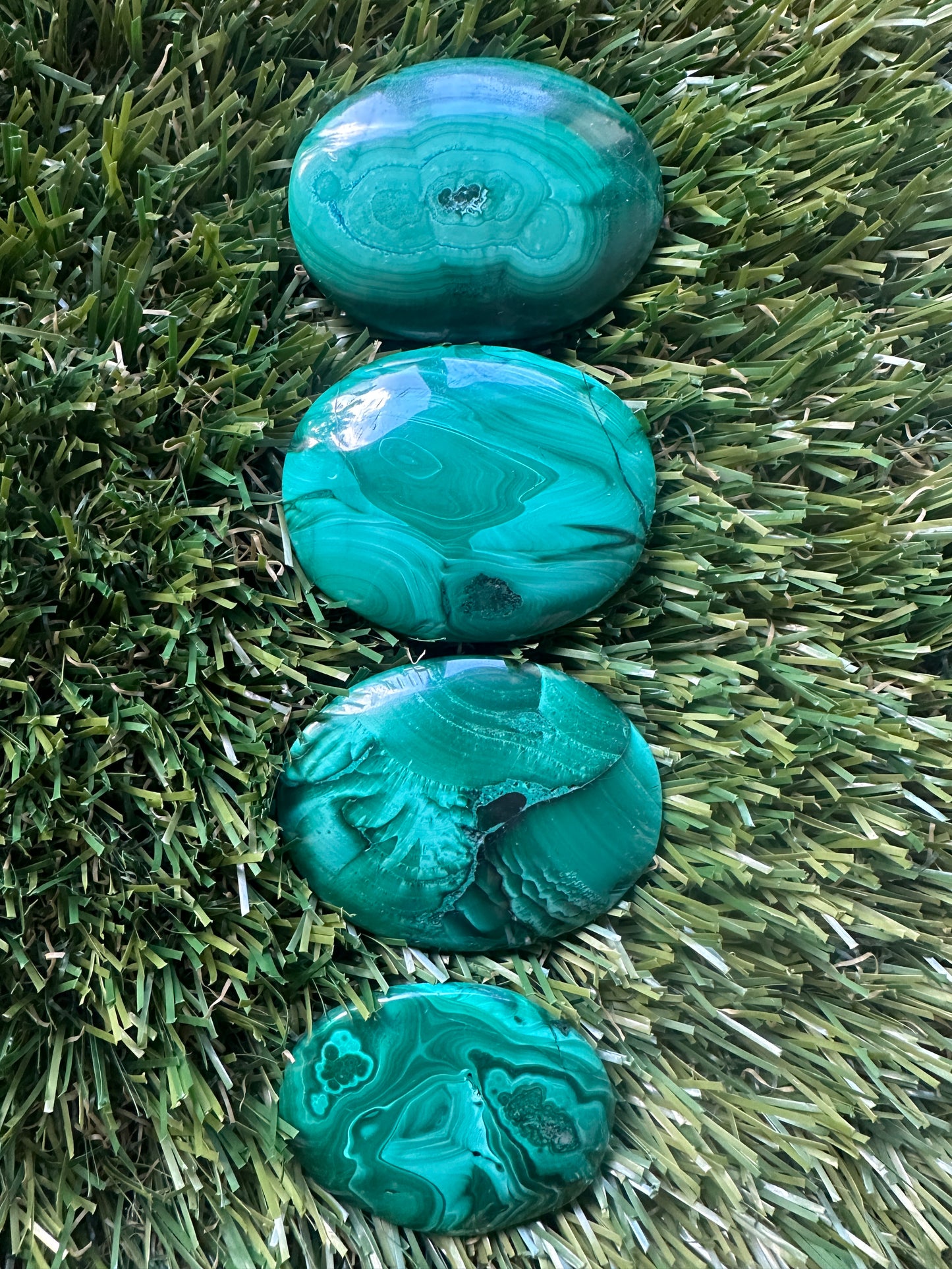 Malachite Palm Stone – Stone of Transformation And Divine Protection