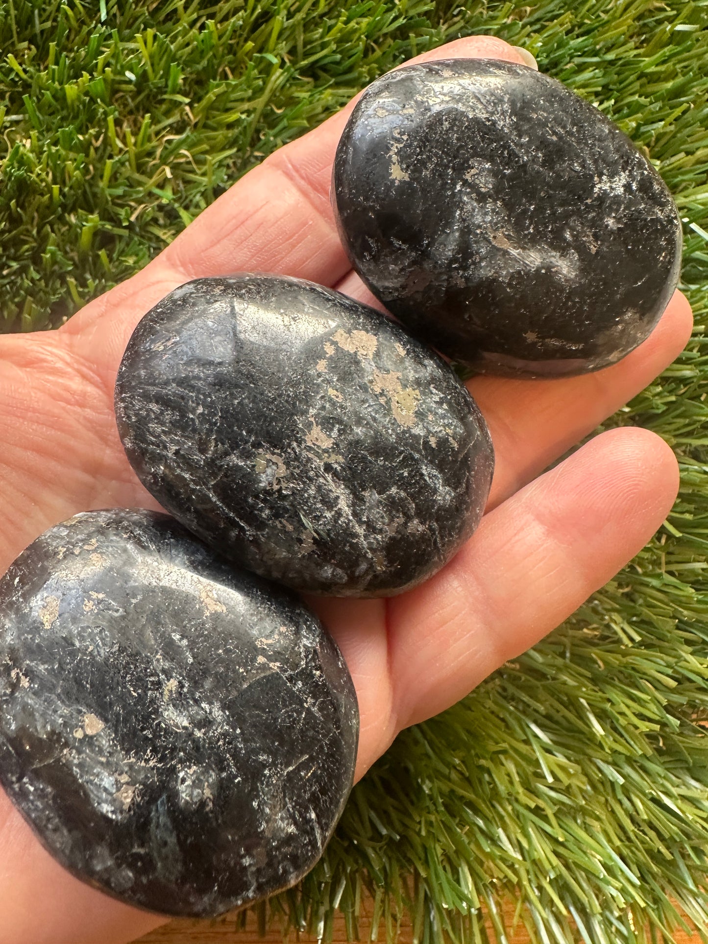 Astrophylite Palm Stone - Direction, Strength And Transformation