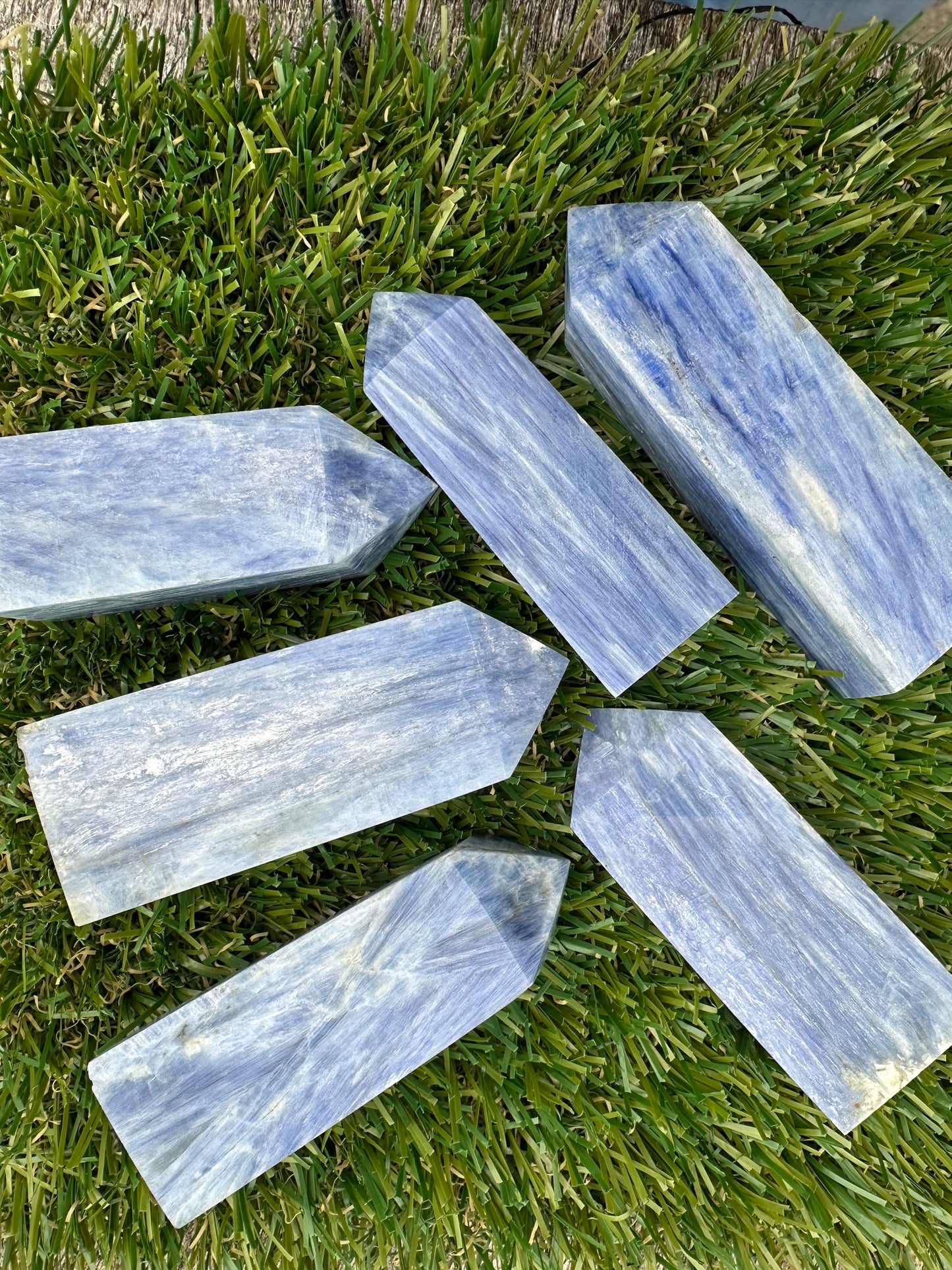 Kyanite Blue Points