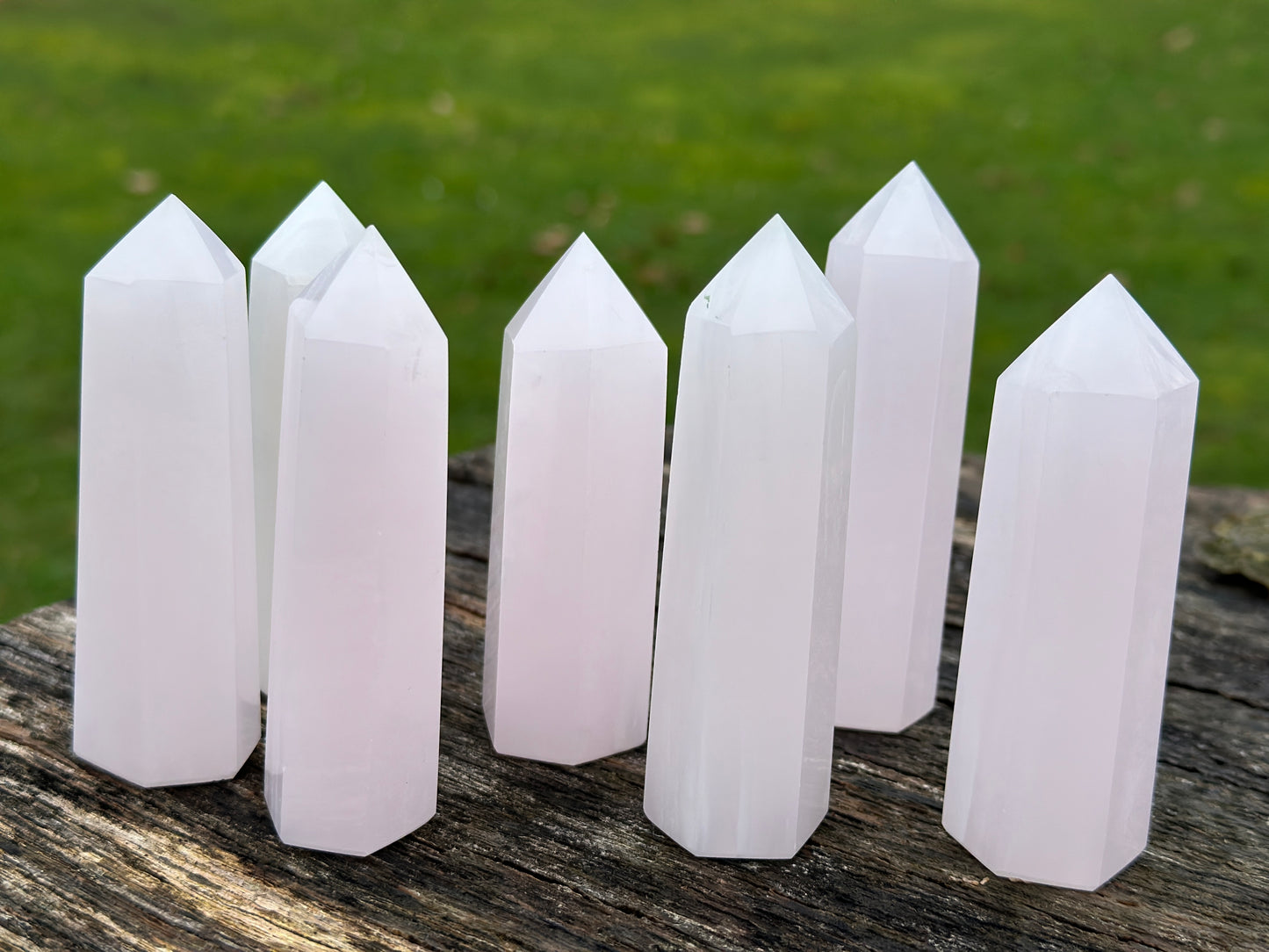 Mangano Calcite Points