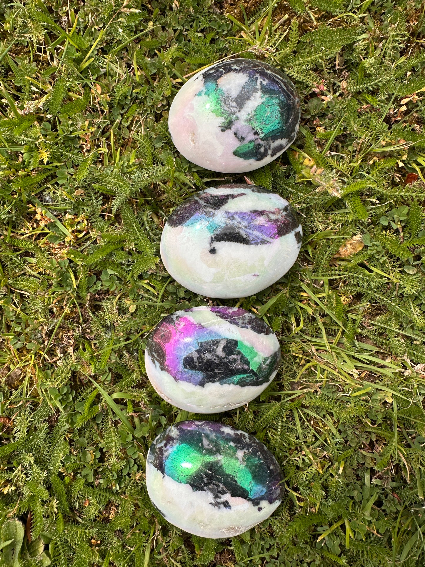 Jasper Aura Zebra Palm Stones