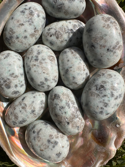 Kiwi or Sesame Jasper Mini Palm Stones - Stone of Tranquility