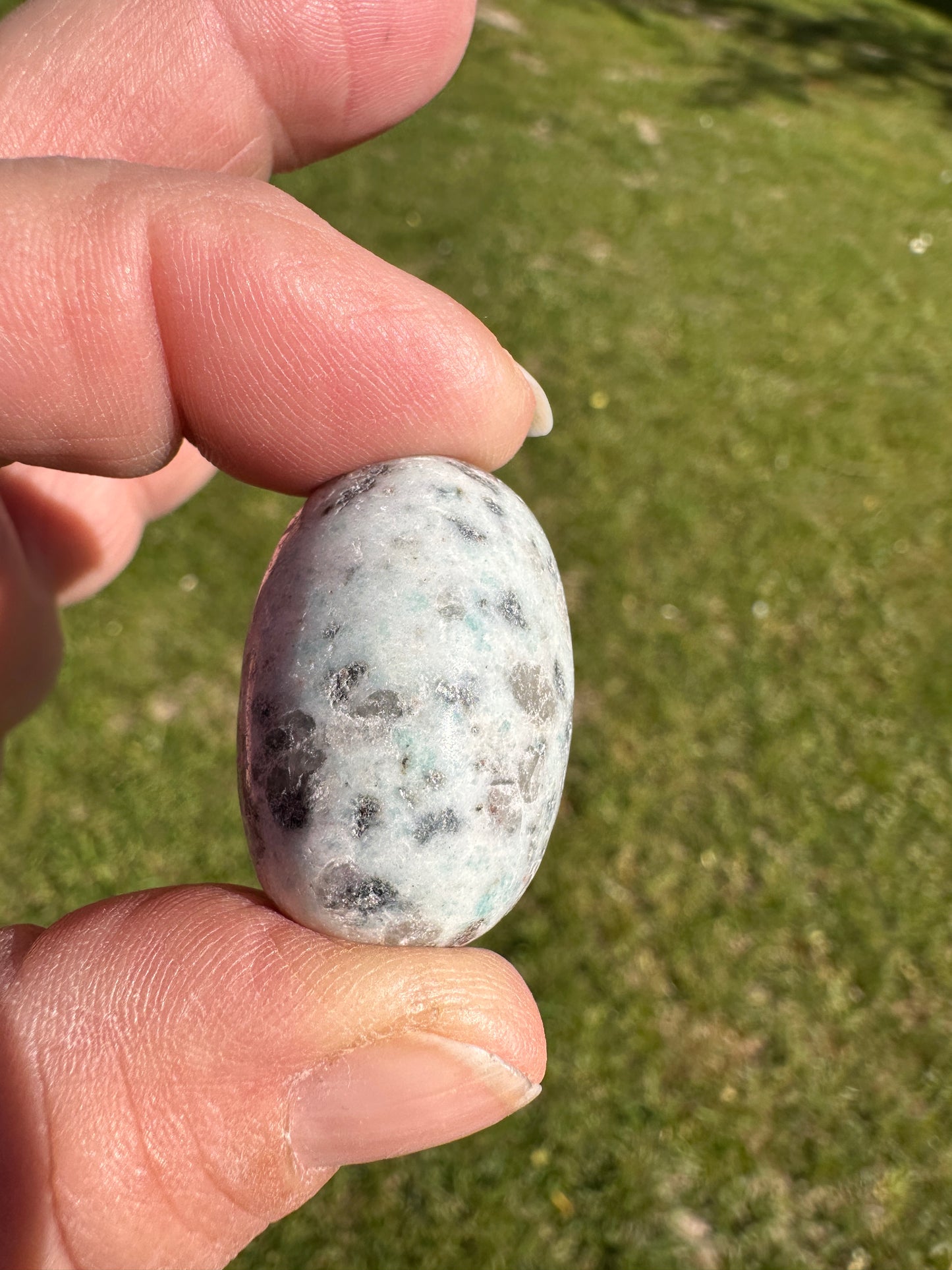 Kiwi or Sesame Jasper Mini Palm Stones - Stone of Tranquility