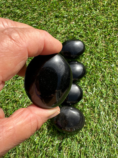 Obsidian Black Palm Stones