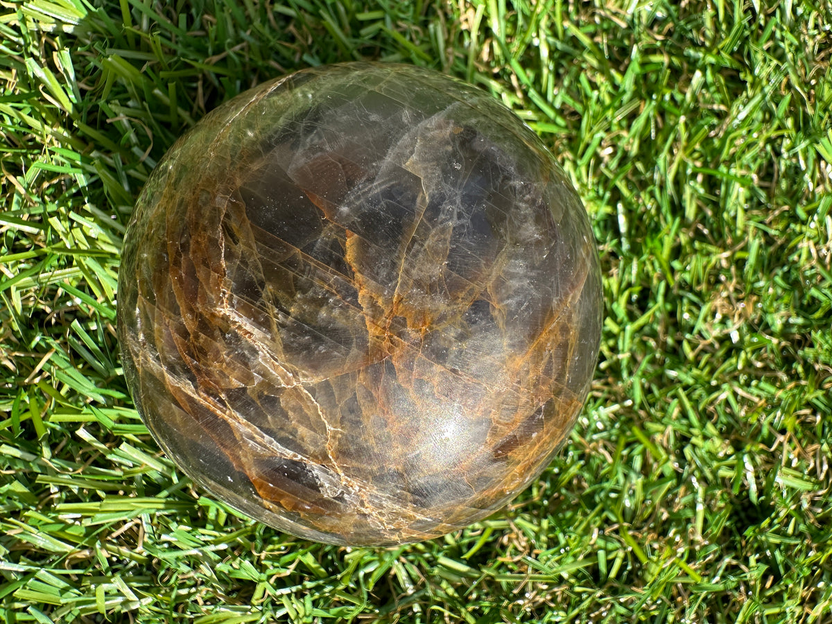 Moonstone Black Palm Stones