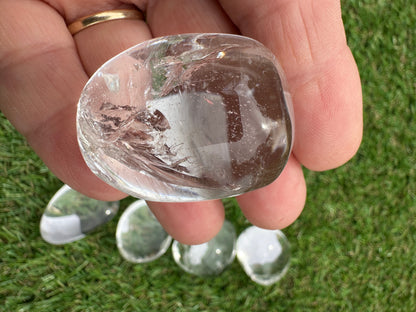 Quartz Palm Stones